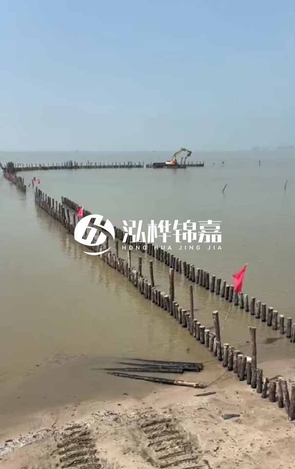 菏澤河道清淤專業(yè)施工-打完松木樁后清理淤泥是否會(huì)影響穩(wěn)定性?