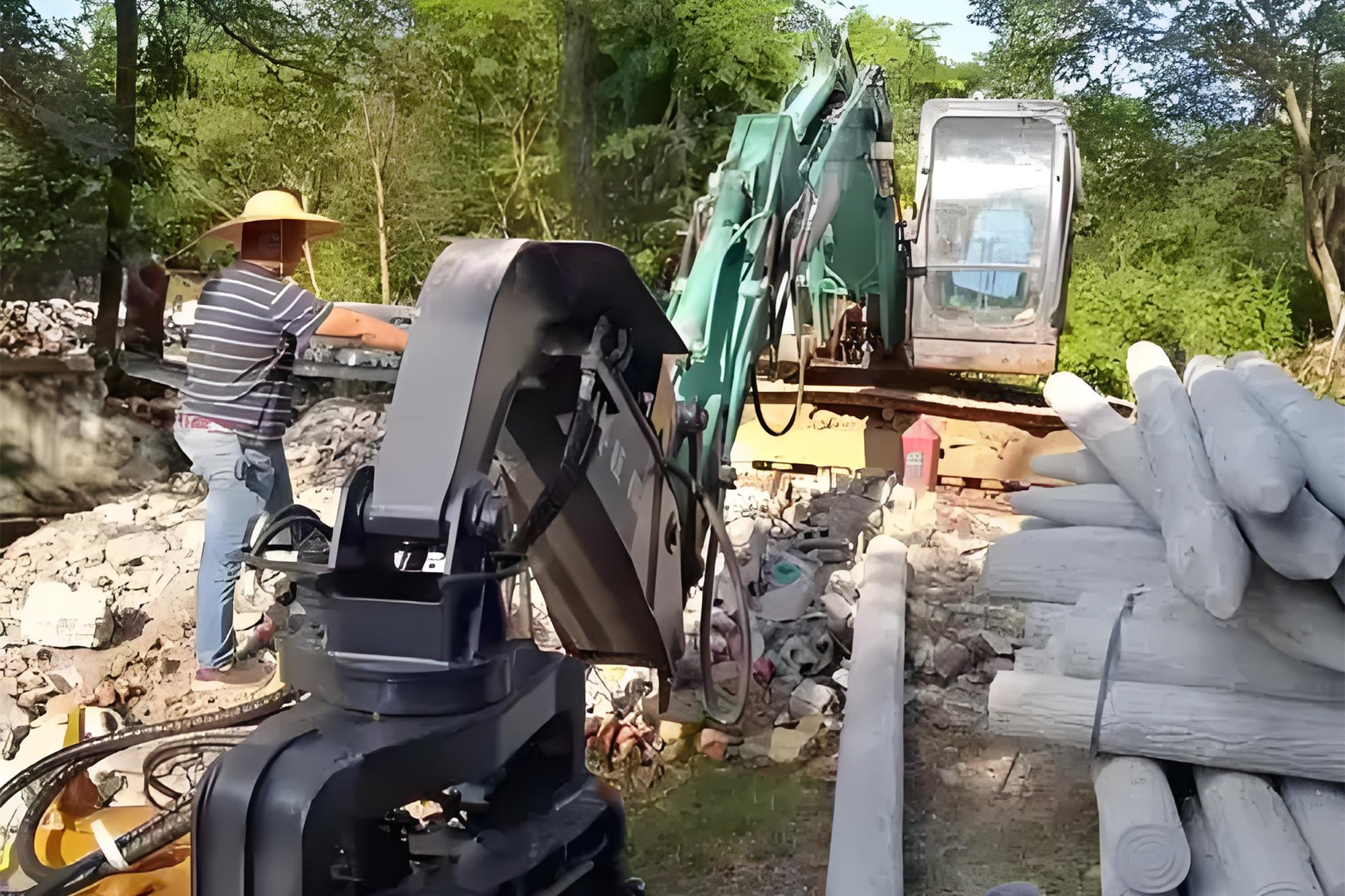 水泥樁批發廠家泓樺錦嘉-水泥仿木樁多少錢一根？